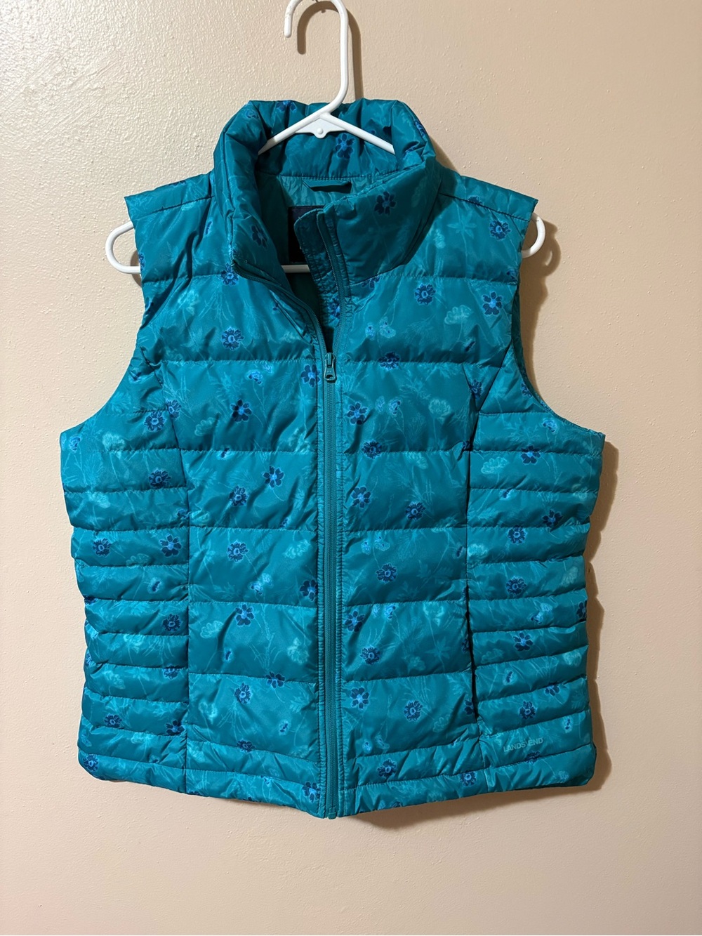 Lands’ End Women’s Down Puffer Vest size Large teal floral print